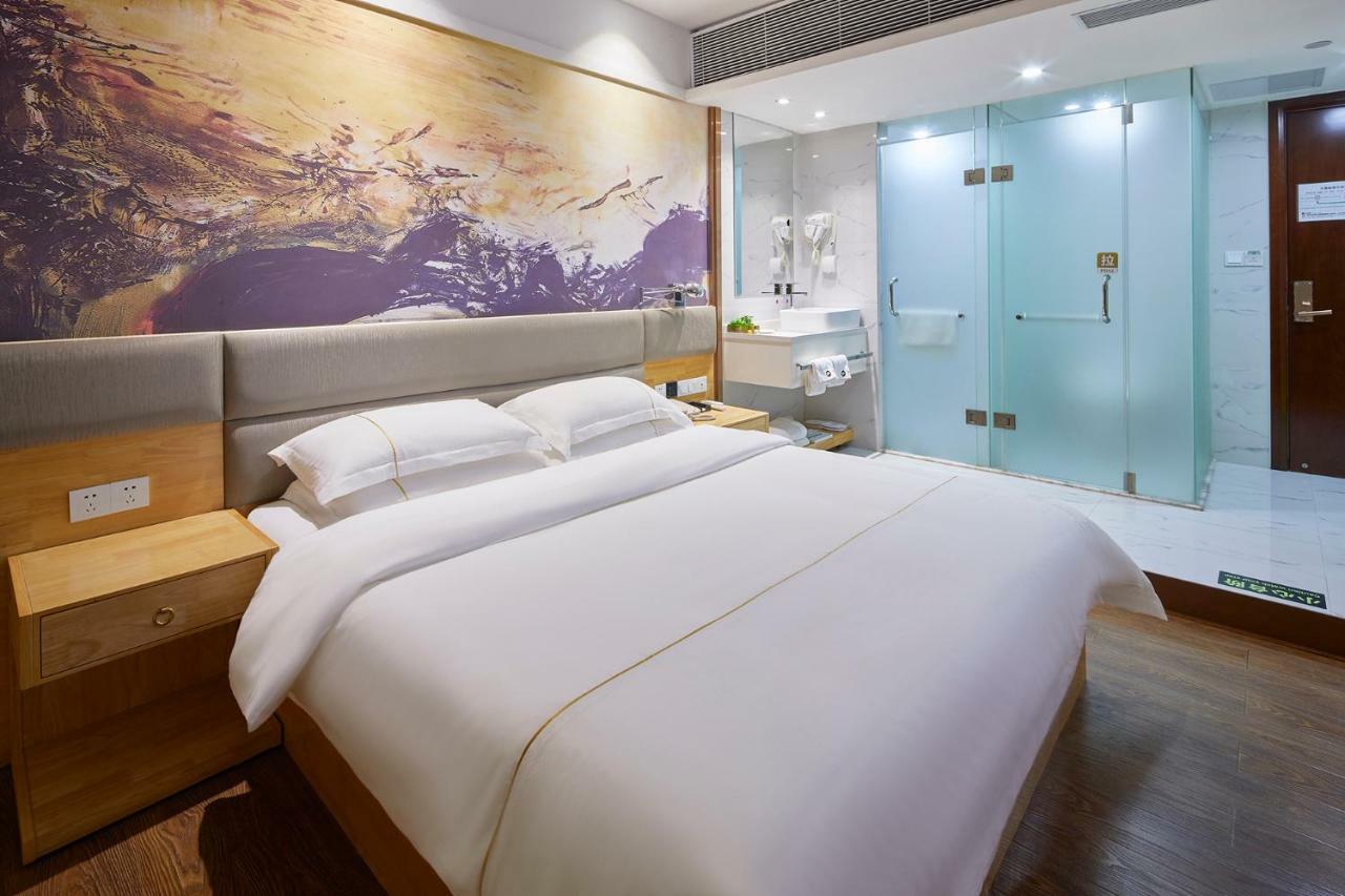 Insail Hotels Airport Road Гуанчжоу Экстерьер фото